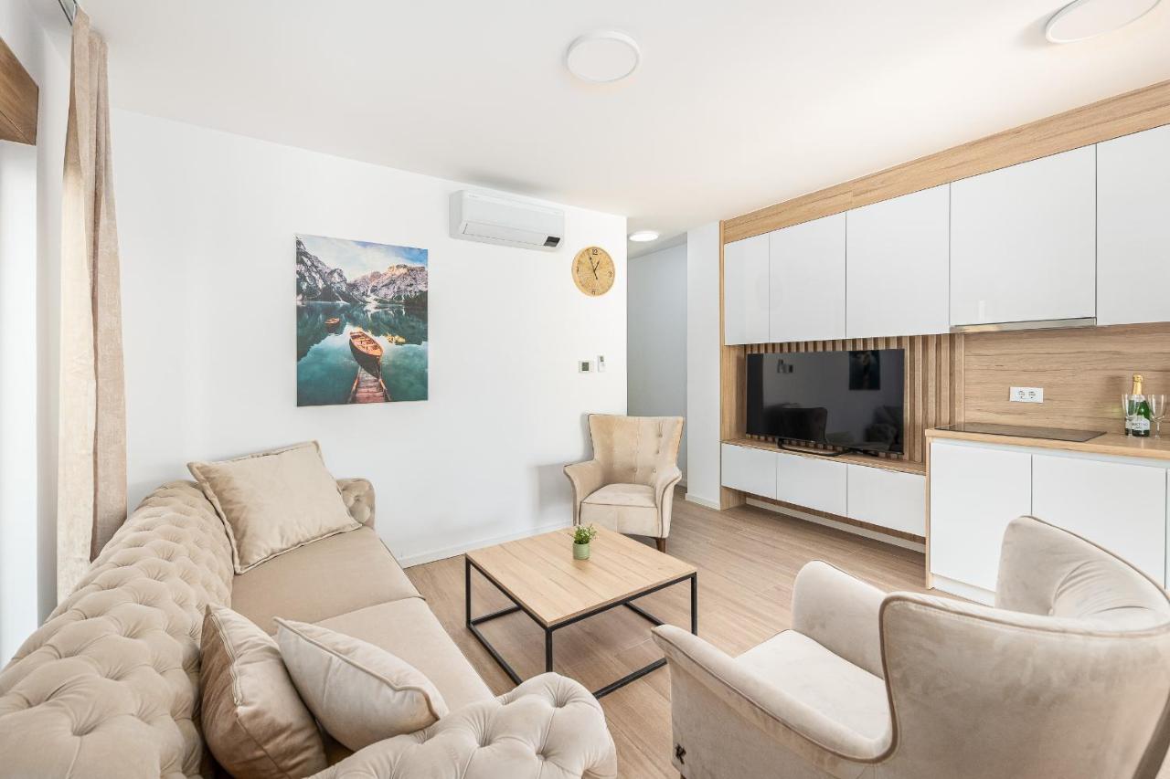 Salt&Soul Residence ポヴリャナ エクステリア 写真